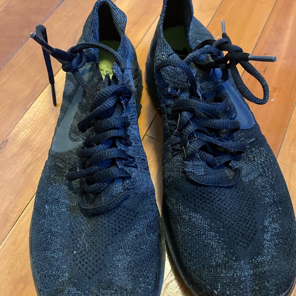 Nike flyknit size 7